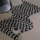 Ultra-Soft Irregular Shaped Checkered Rug, 88x120cm