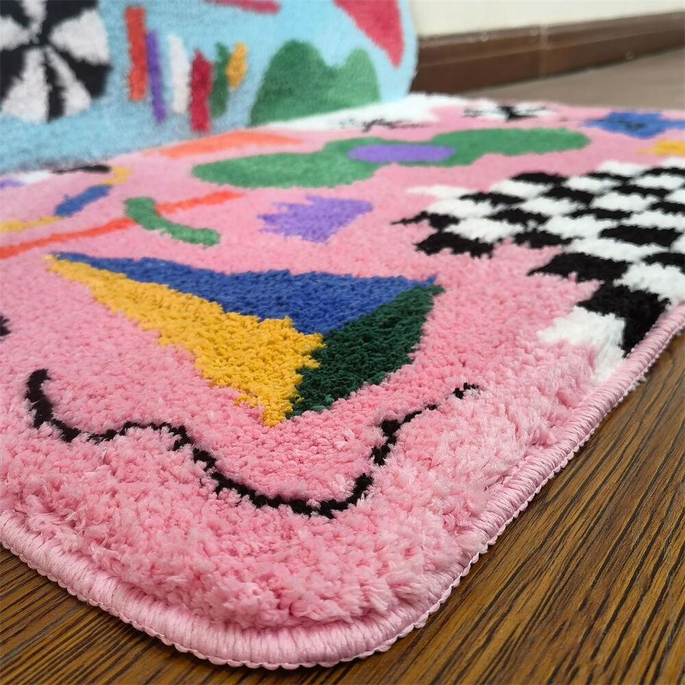 Rectangular Shaped Graffiti Pattern Rug, Multi-Color Floor Mat- 50x80cm